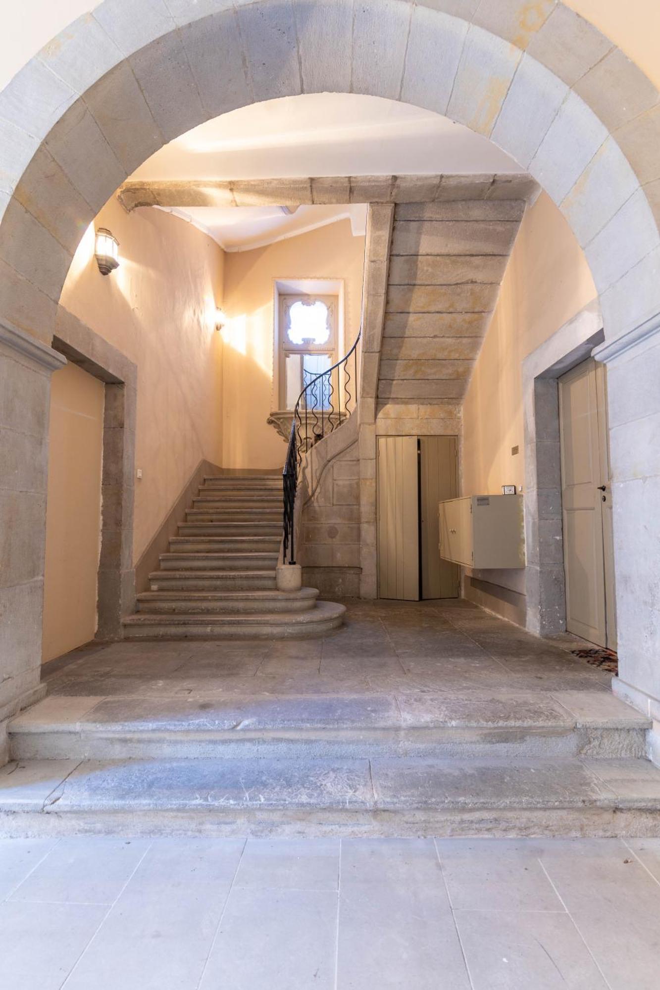 Bel Appartement Avec Cour Au Coeur De La Bastide Каркассонн Екстер'єр фото
