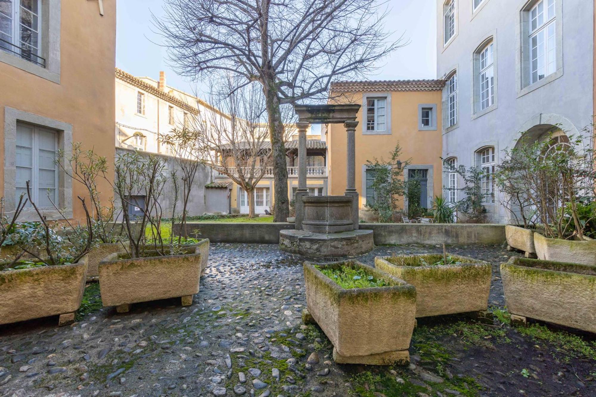 Bel Appartement Avec Cour Au Coeur De La Bastide Каркассонн Екстер'єр фото