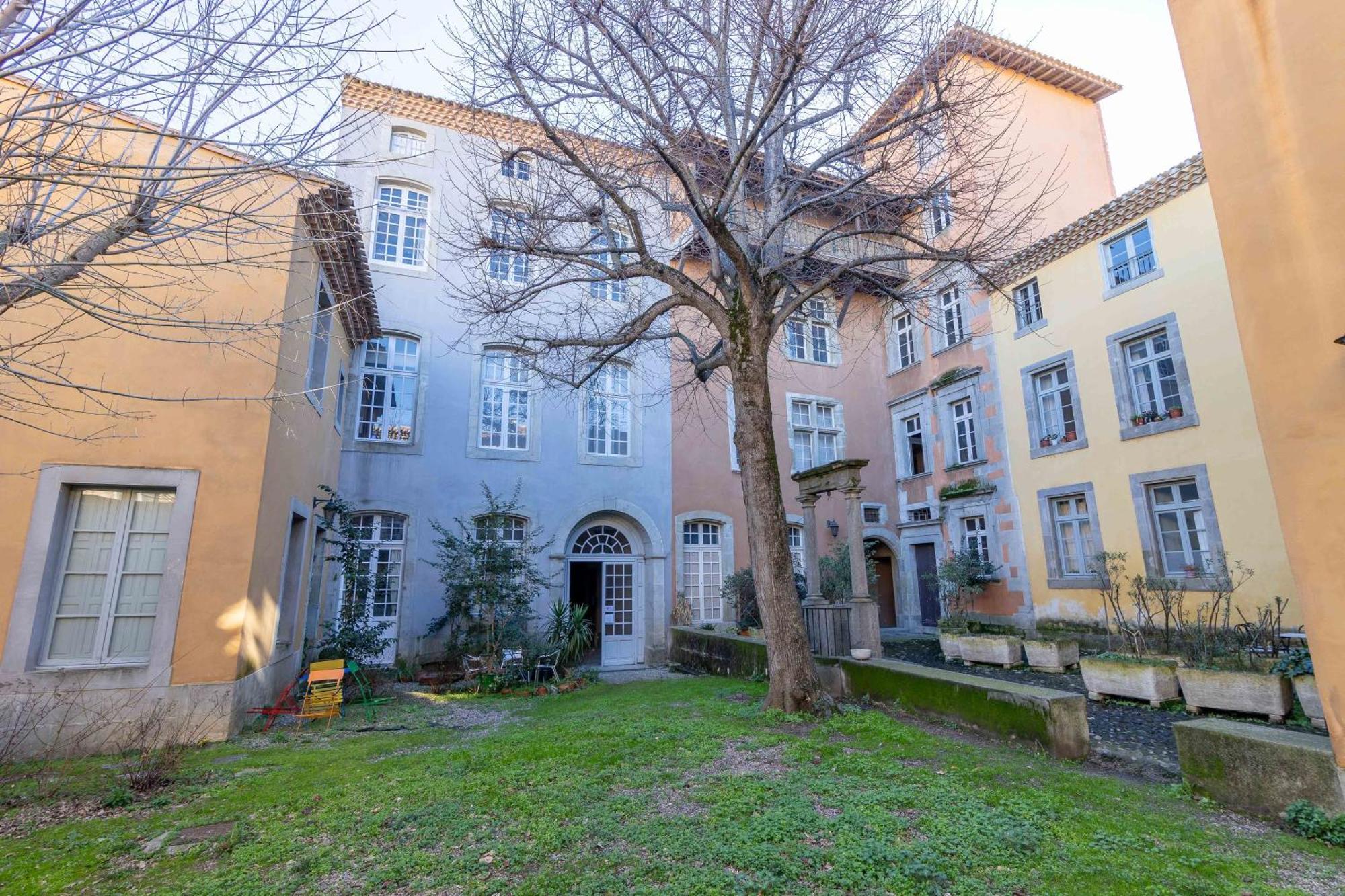 Bel Appartement Avec Cour Au Coeur De La Bastide Каркассонн Екстер'єр фото